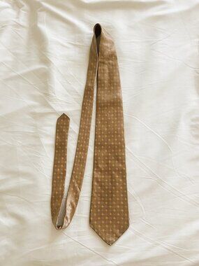 Calvin Klein 100% Silk Men's Necktie